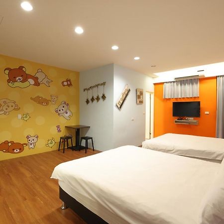Bears Line B&B Train Station Hualien Kültér fotó
